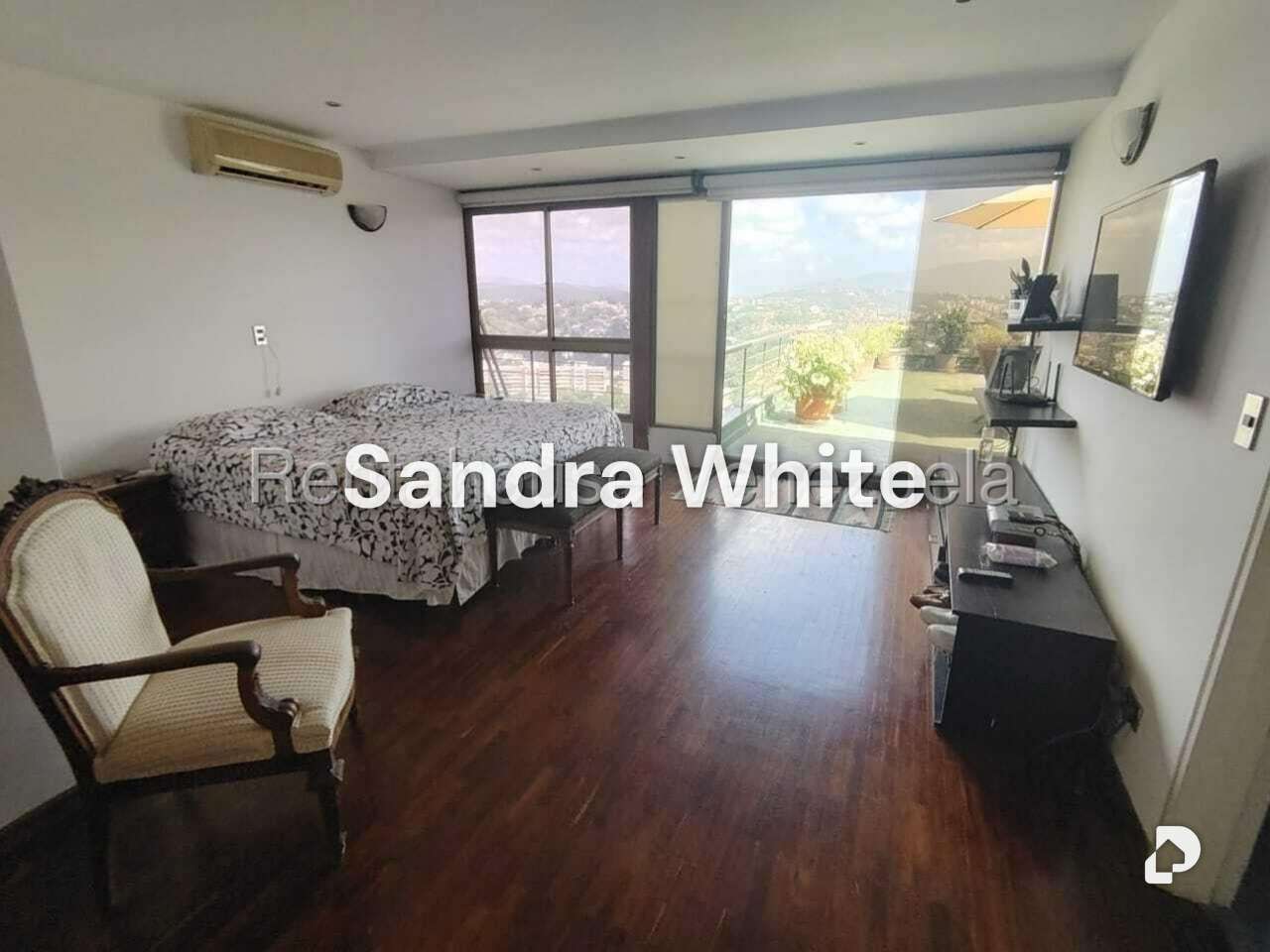 Apartamento en La Tahona. 27-3898, Caracas – 19