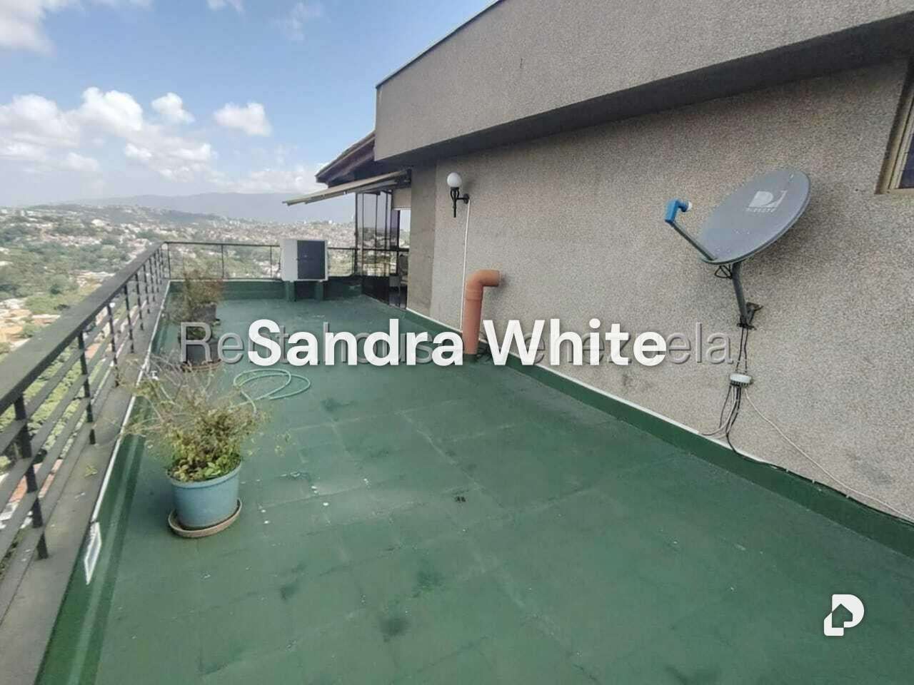 Apartamento en La Tahona. 27-3898, Caracas – 23