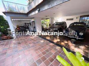 Casa en Prados del Este, Caracas – 29