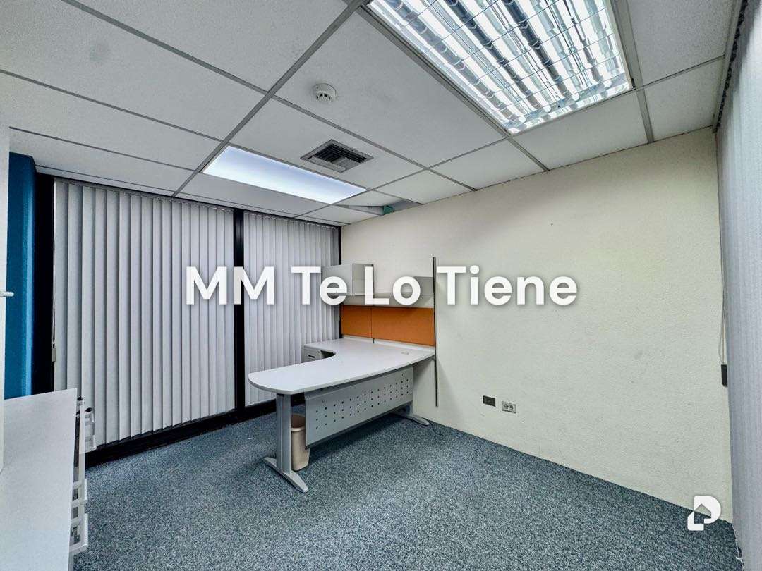 Oficina en El Rosal, Caracas – 17