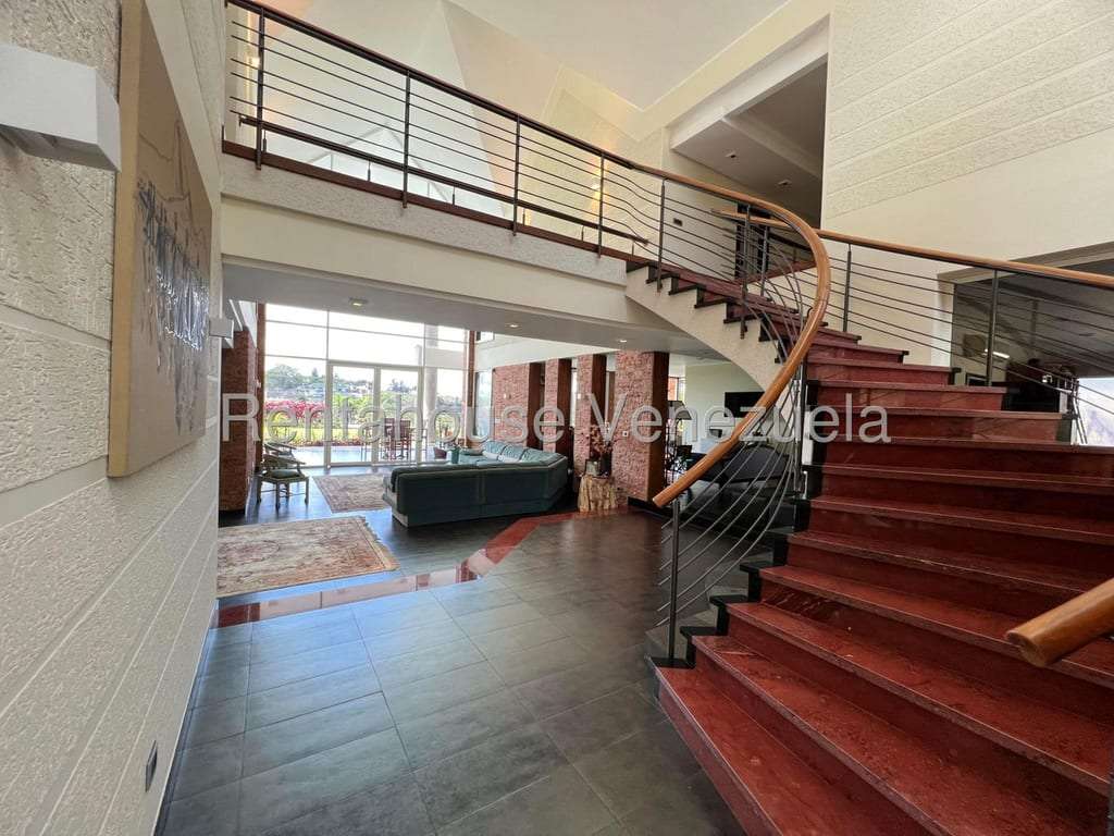 Casa en La Lagunita Country Club, Caracas
