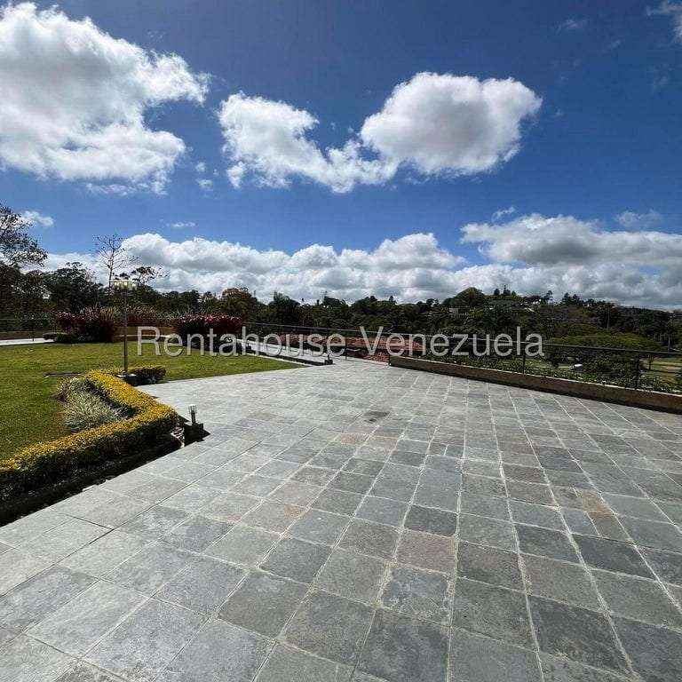Casa en La Lagunita Country Club, Caracas