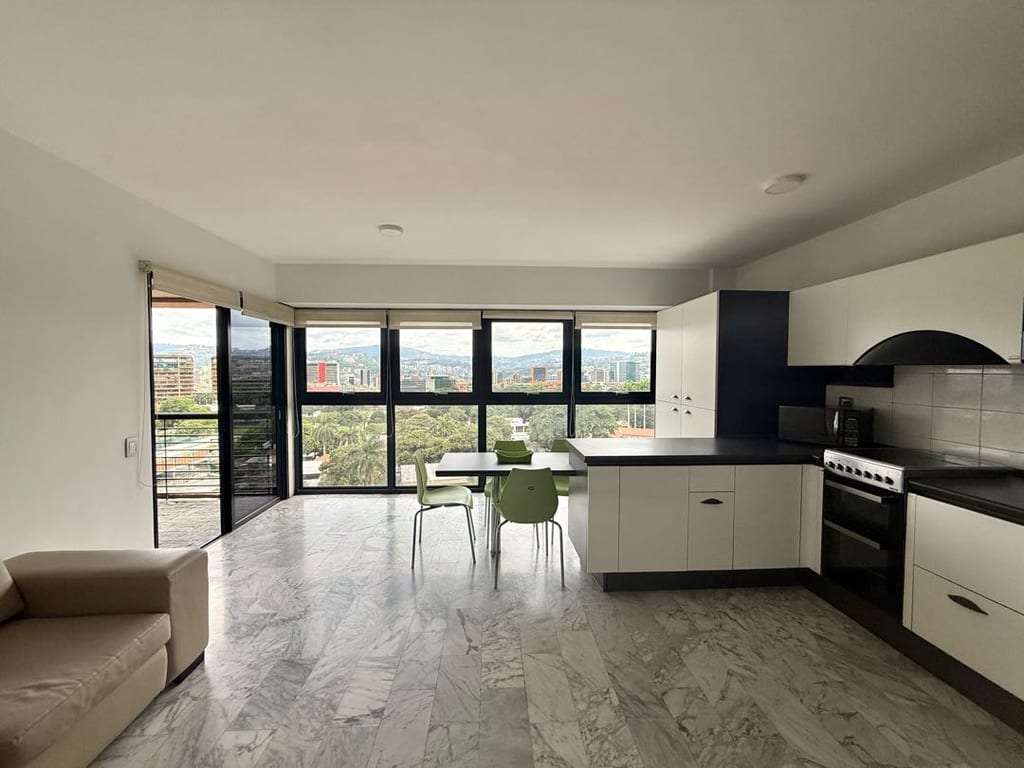 Apartamento en Chacao, Caracas - 1