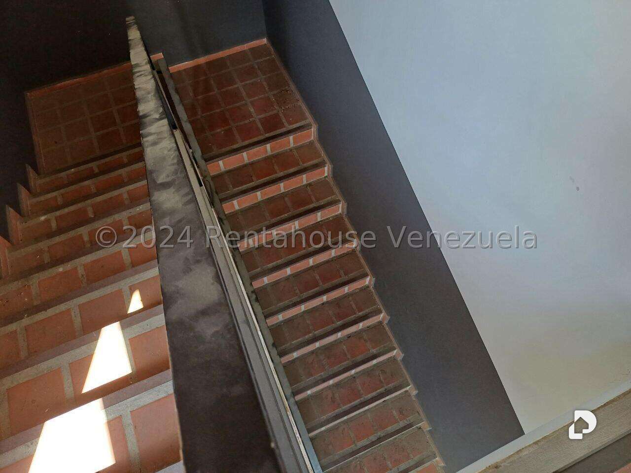 Edificio en Catia, Caracas – 12