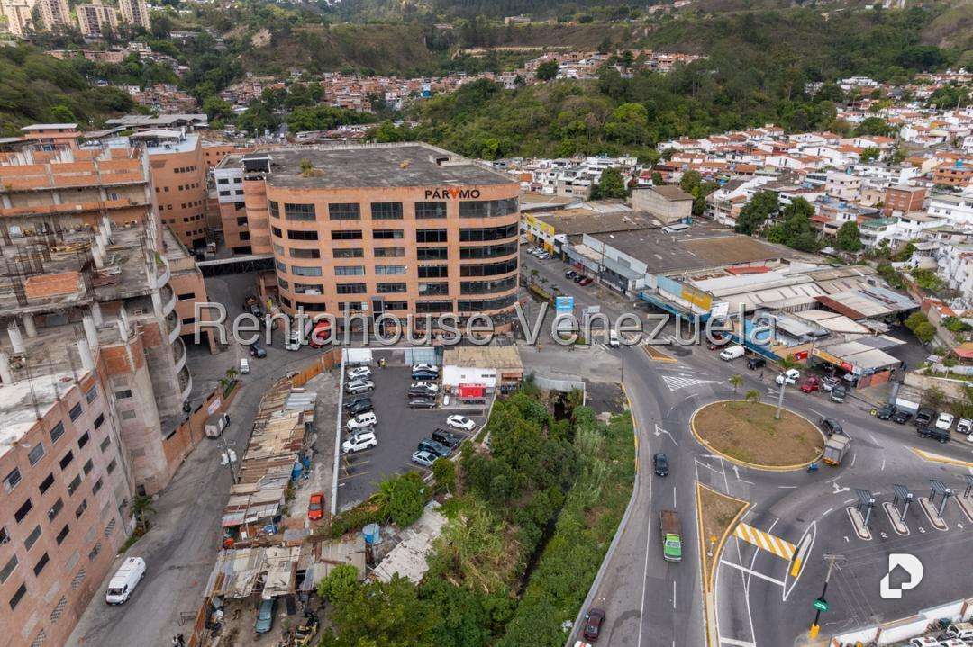 Local comercial en Piedra Azul, Caracas – 3