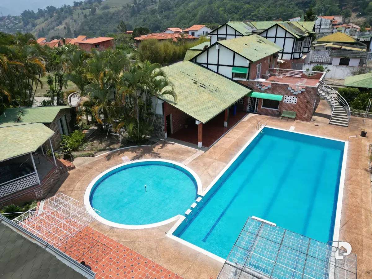Casa en La Pedregosa, Lasso de la Vega – 1
