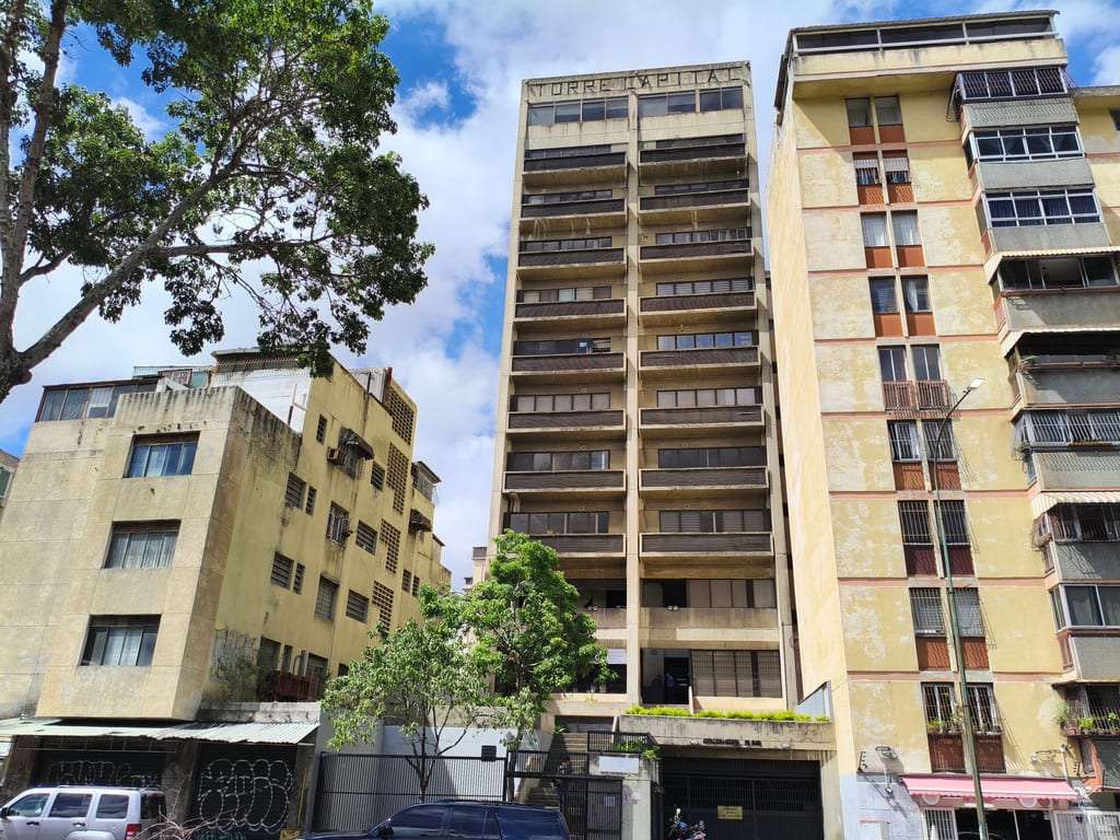 Oficina en Montecristo, Caracas - 1