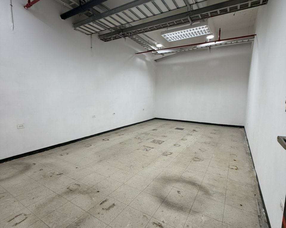 Local comercial en Los Ruices, Caracas - 1
