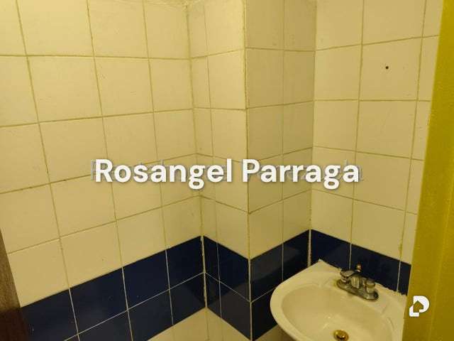 Local comercial en Valencia – 14