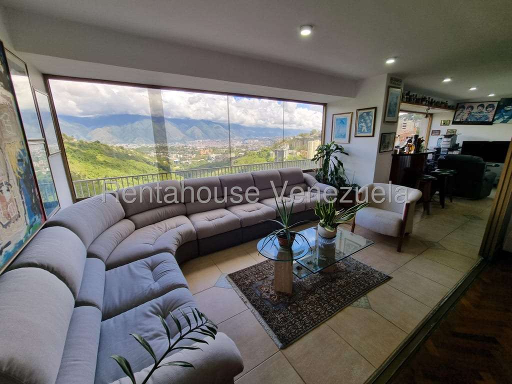 Apartment in Los Naranjos (del Cafetal), Caracas - 1