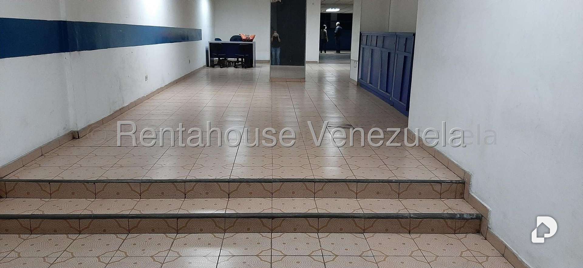 Local comercial en Parroquia La Candelaria, Caracas – 2