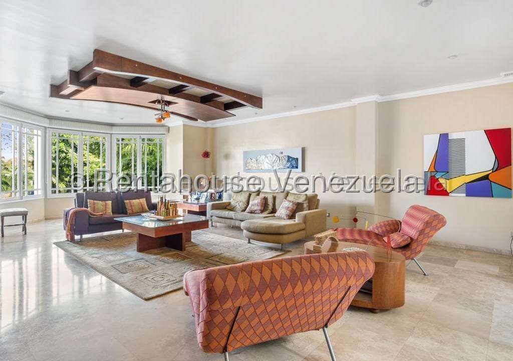 Casa en La Lagunita Country Club, Caracas