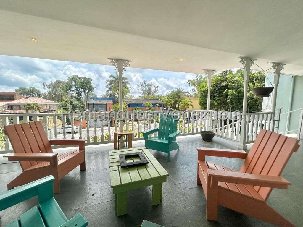 Casa en La Lagunita Country Club, Caracas