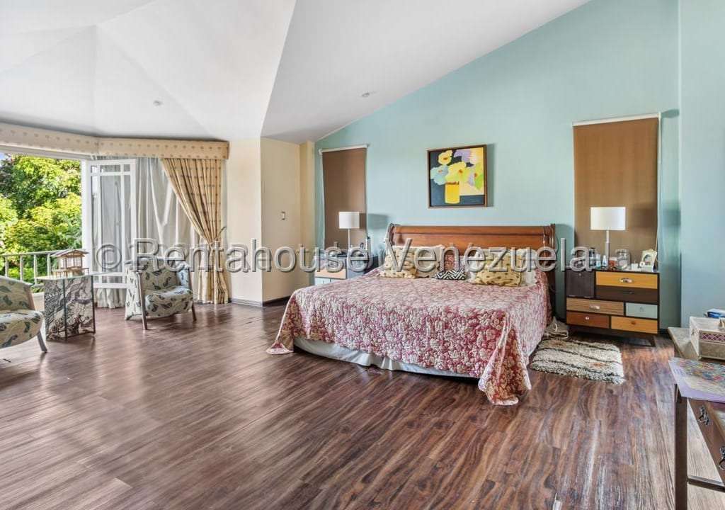 Casa en La Lagunita Country Club, Caracas