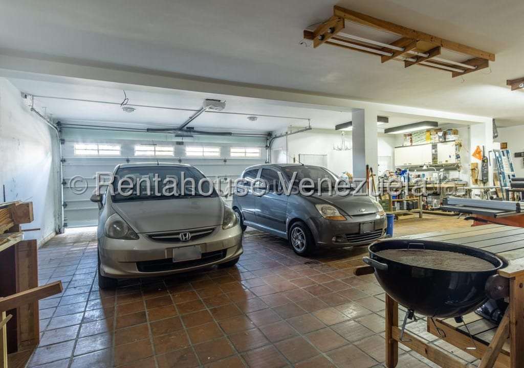 Casa en La Lagunita Country Club, Caracas