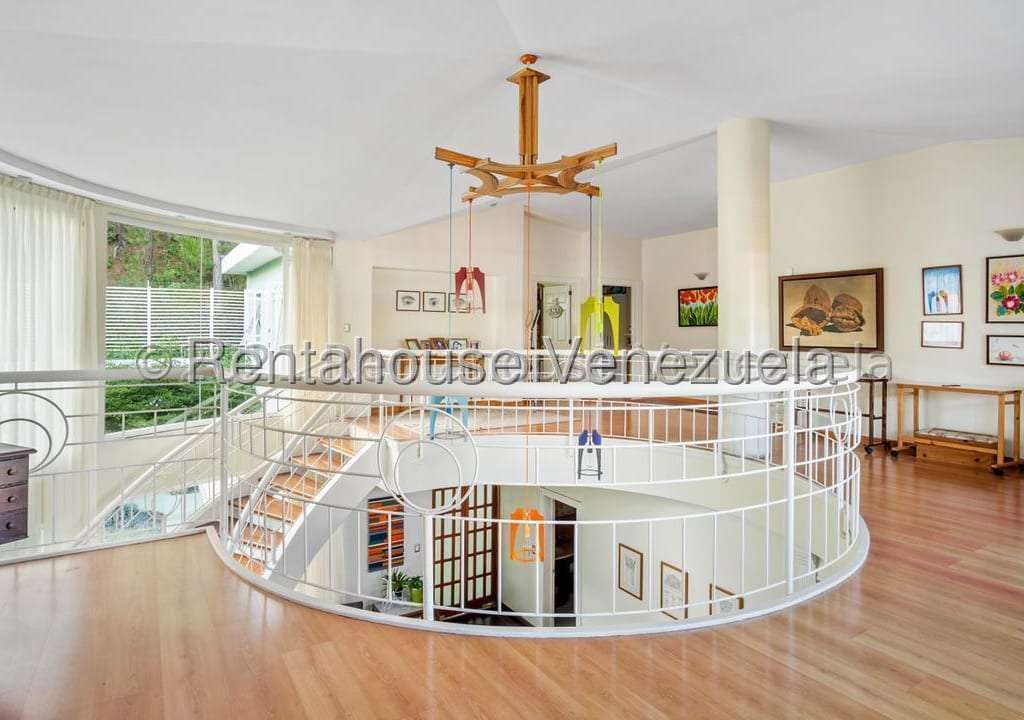 Casa en La Lagunita Country Club, Caracas