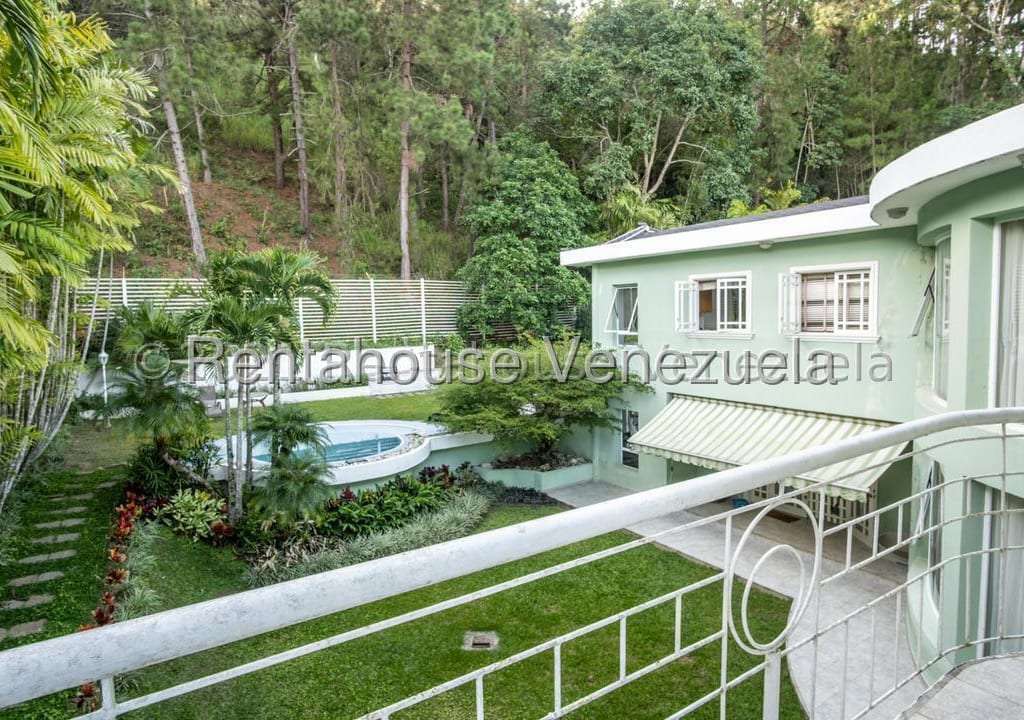 Casa en La Lagunita Country Club, Caracas