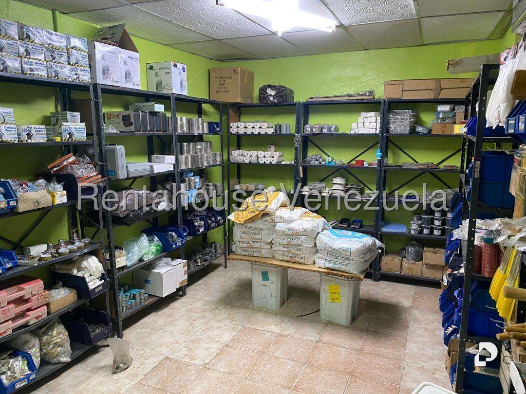 Local comercial en Parroquia Catedral, Caracas – 28