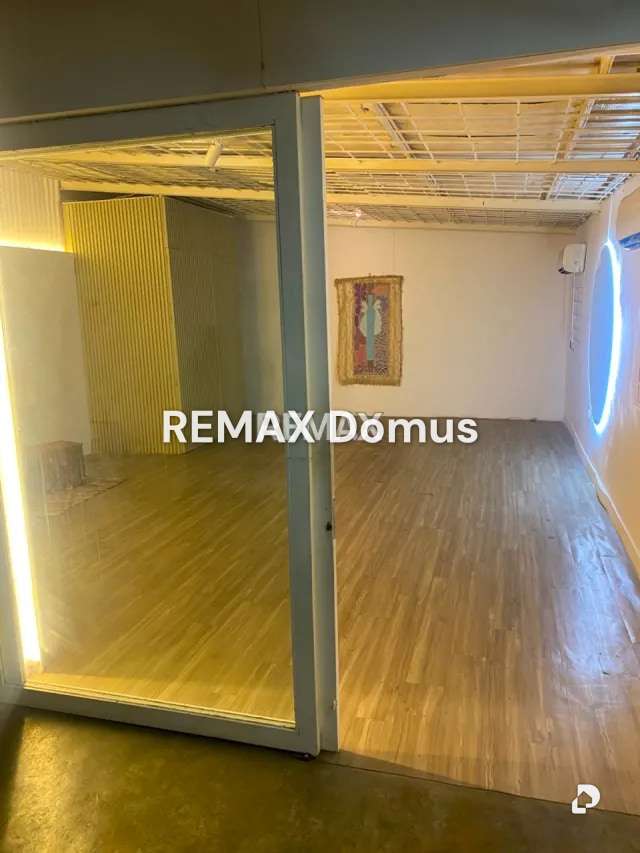 Local comercial en Los Palos Grandes, Caracas – 3