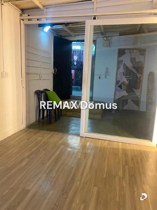 Local comercial en Los Palos Grandes, Caracas – 2