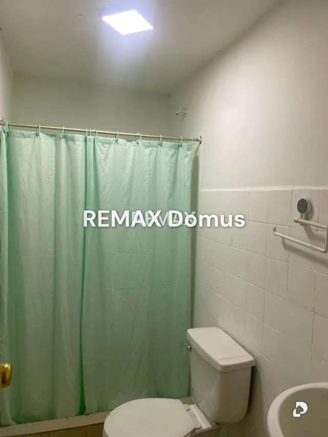 Local comercial en Los Palos Grandes, Caracas – 8