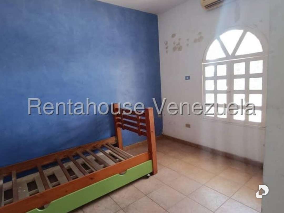 Casa en Urbanización José Felix Ribas, Maracay – 17