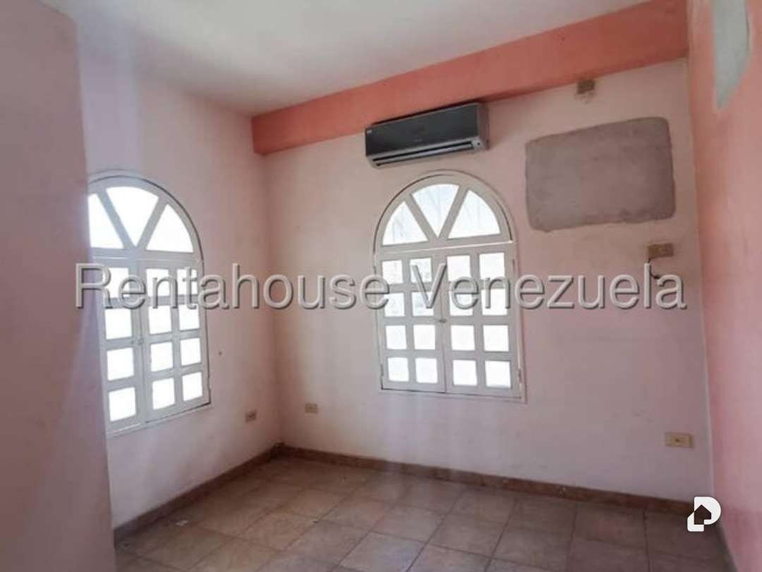 Casa en Urbanización José Felix Ribas, Maracay – 15