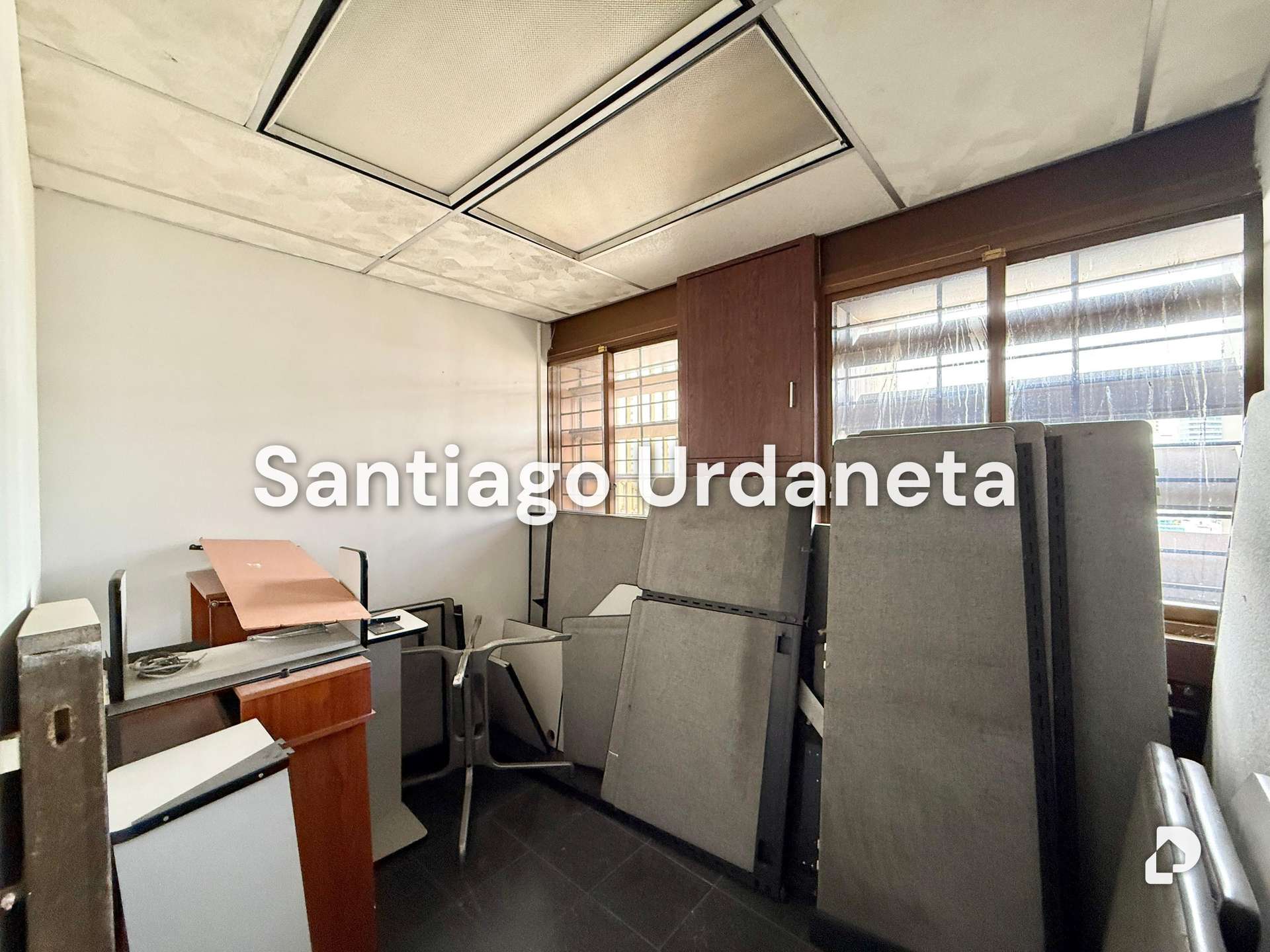 Oficina en Los Palos Grandes, Caracas – 9