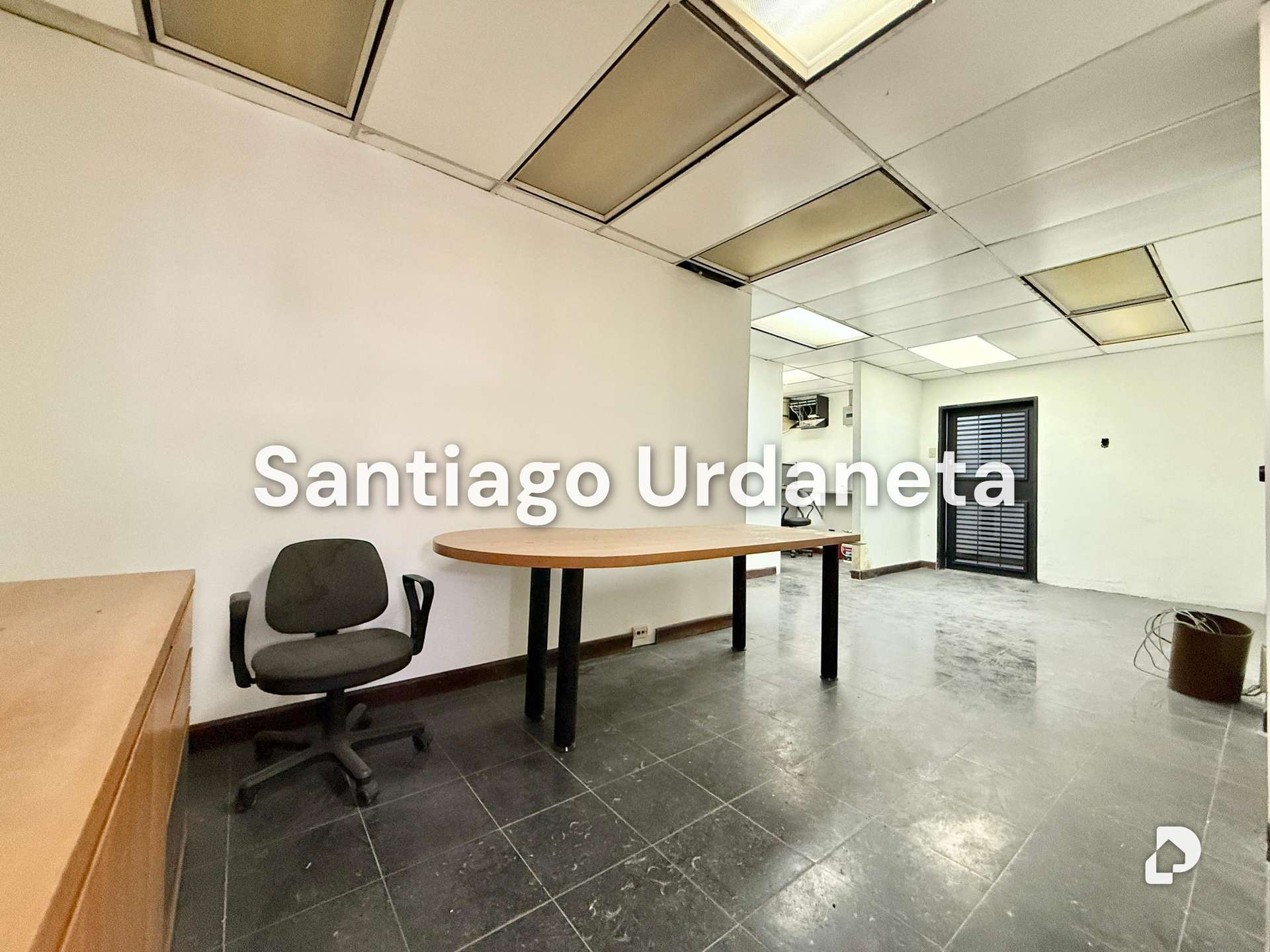 Oficina en Los Palos Grandes, Caracas – 8