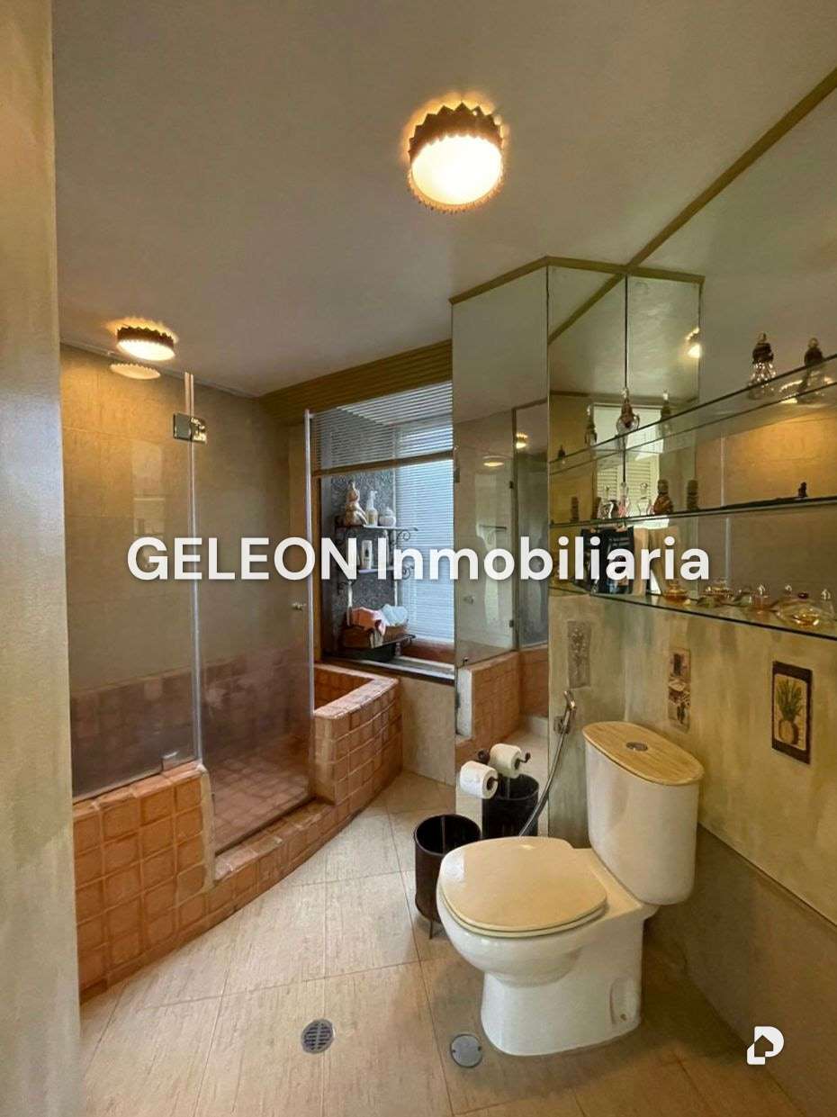 Apartamento en Los Palos Grandes, Caracas – 22