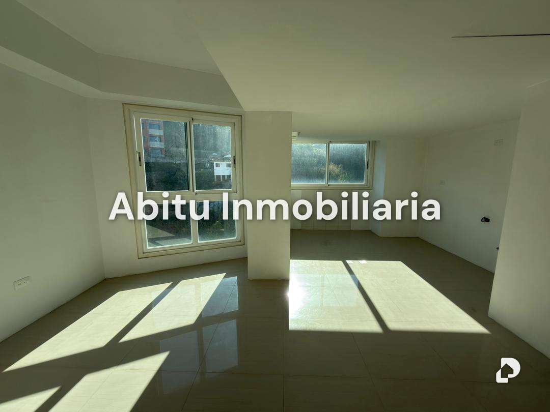 Apartment in Lomas de Las Mercedes, Caracas – 10