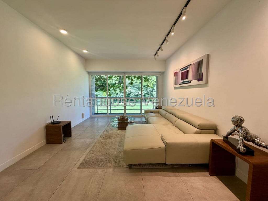 Apartamento en Los Naranjos de las Mercedes, Caracas