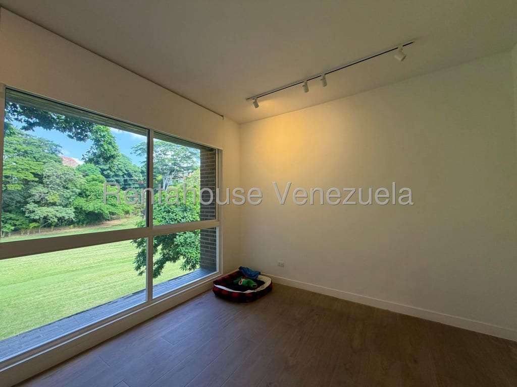 Apartamento en Los Naranjos de las Mercedes, Caracas