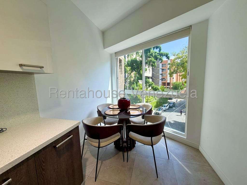 Apartamento en Los Naranjos de las Mercedes, Caracas