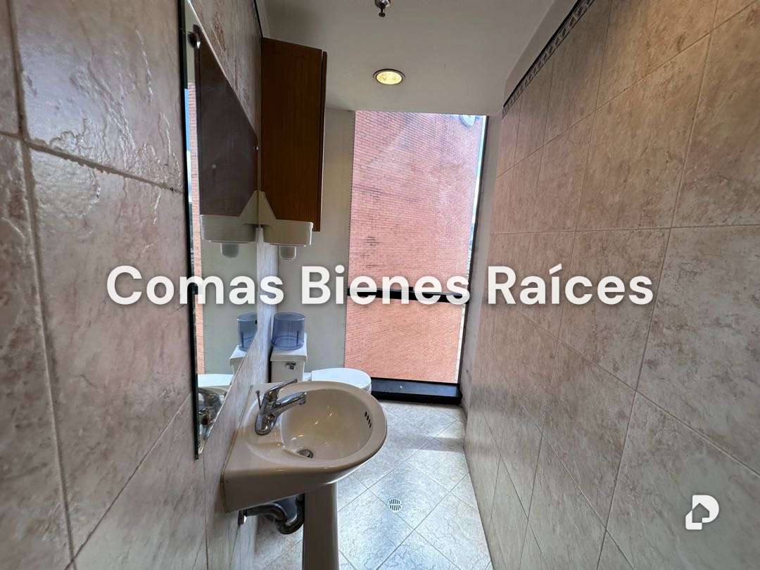 Oficina en Chacao, Caracas – 18