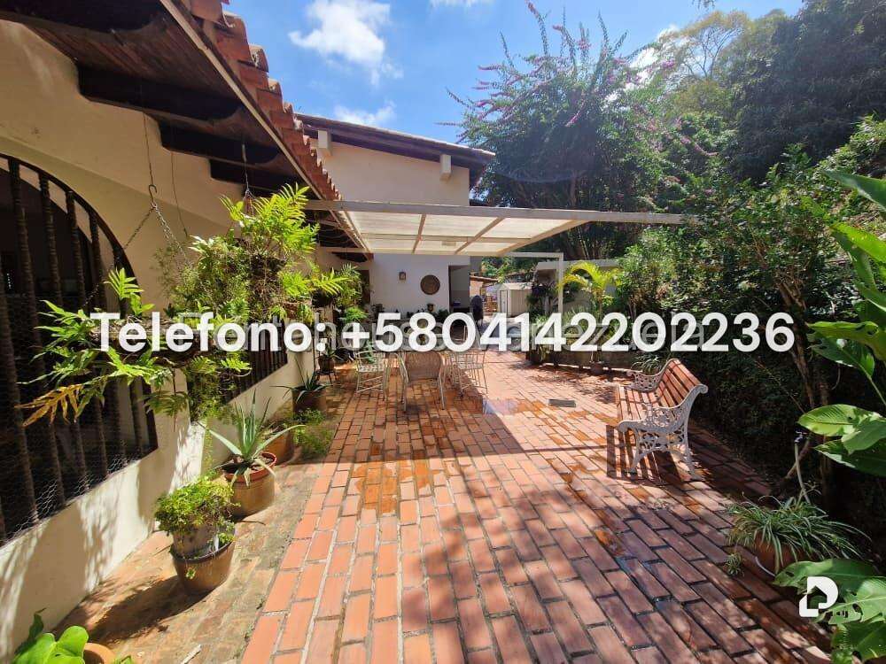 Casa en Santa Paula, Caracas – 18
