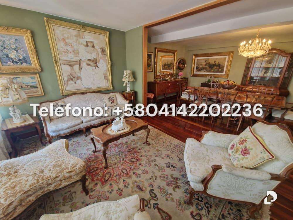 Casa en Santa Paula, Caracas – 2