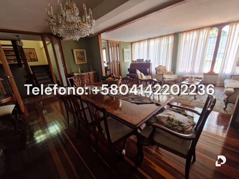 Casa en Santa Paula, Caracas – 8