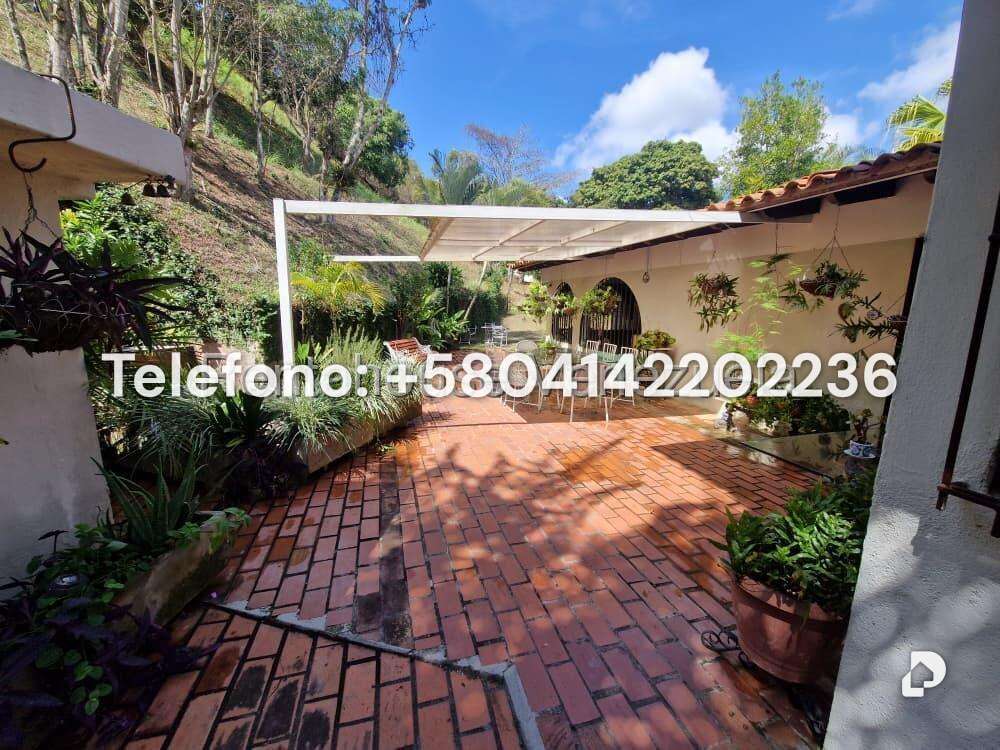 Casa en Santa Paula, Caracas – 19