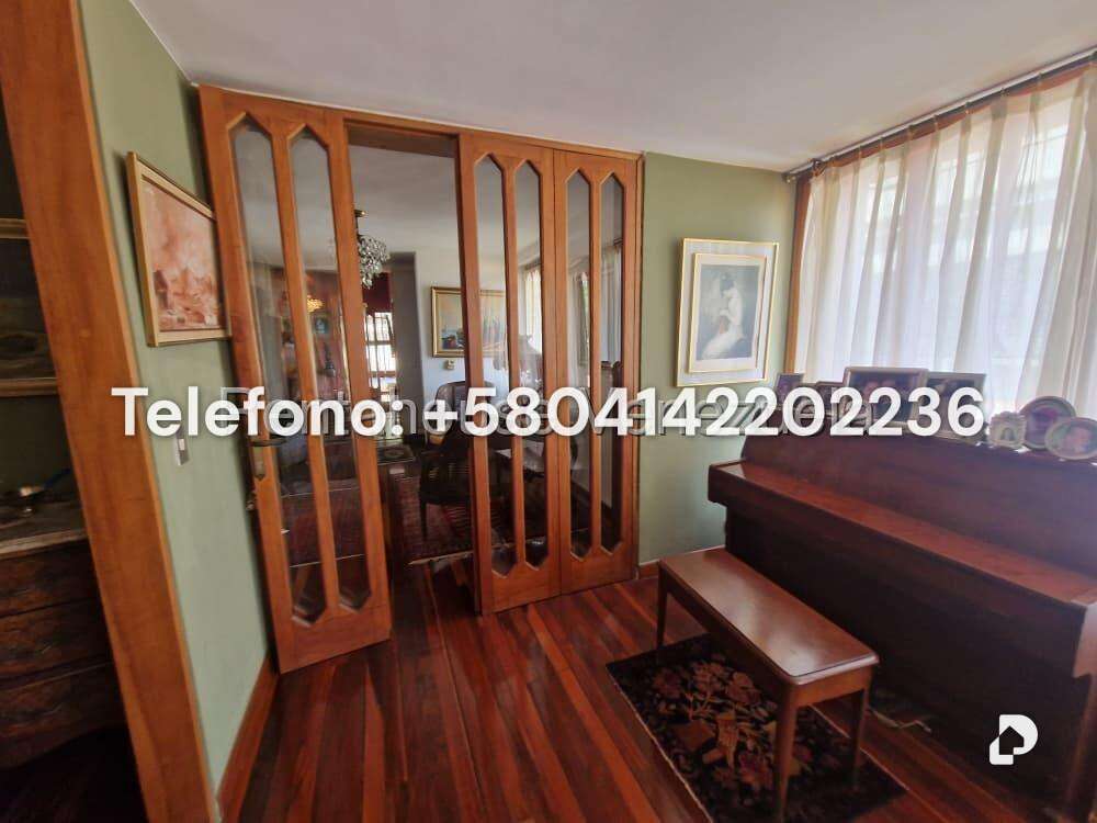 Casa en Santa Paula, Caracas – 9
