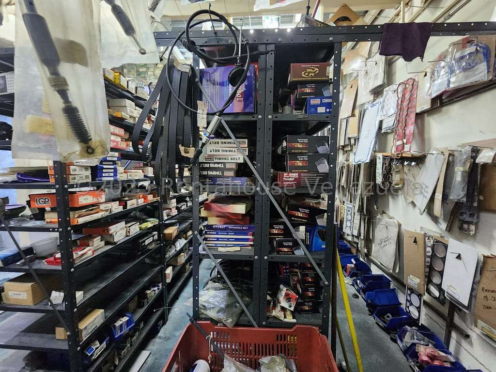 Local comercial en Bello Monte, Caracas
