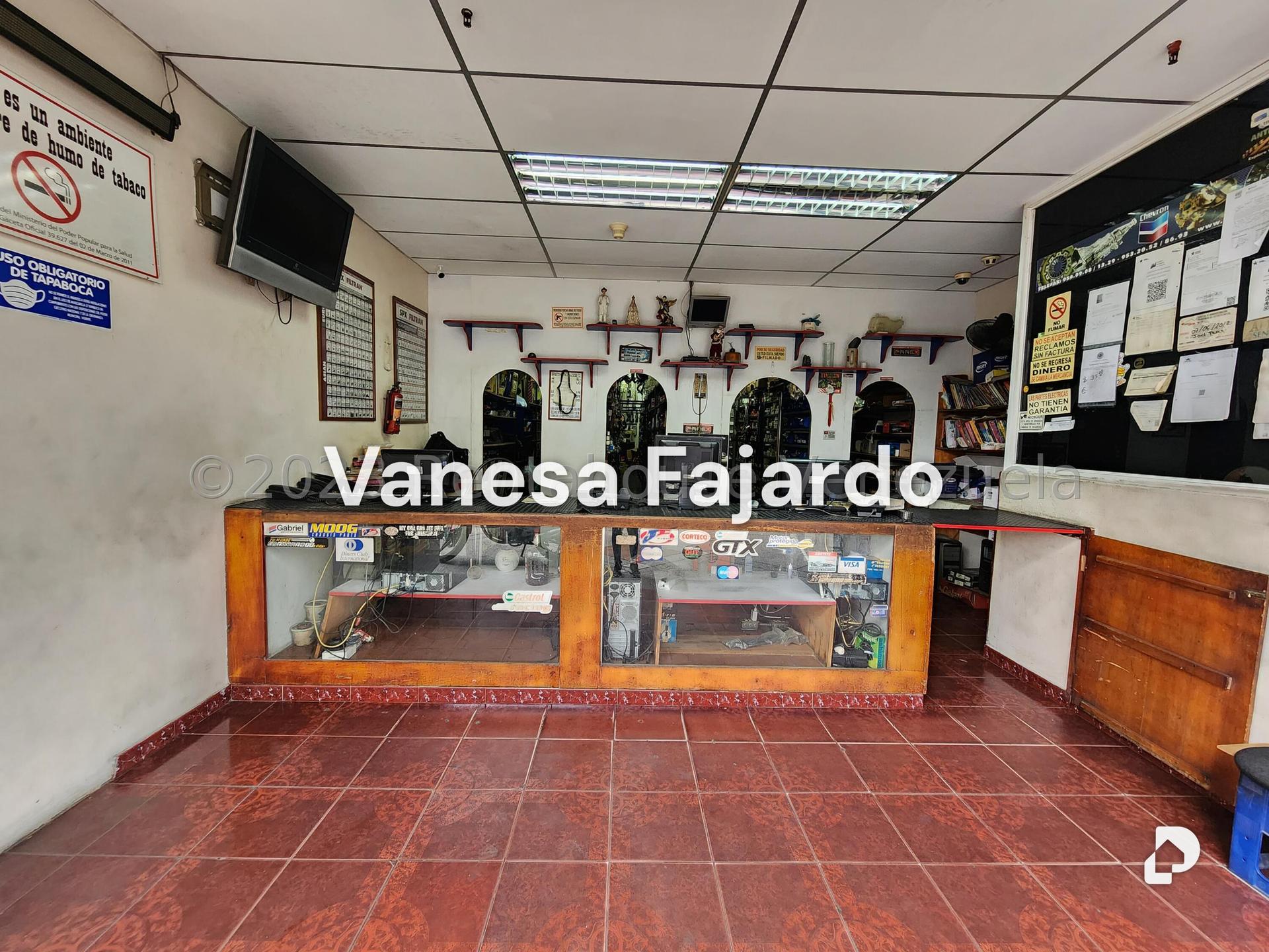 Local comercial en Bello Monte, Caracas – 3