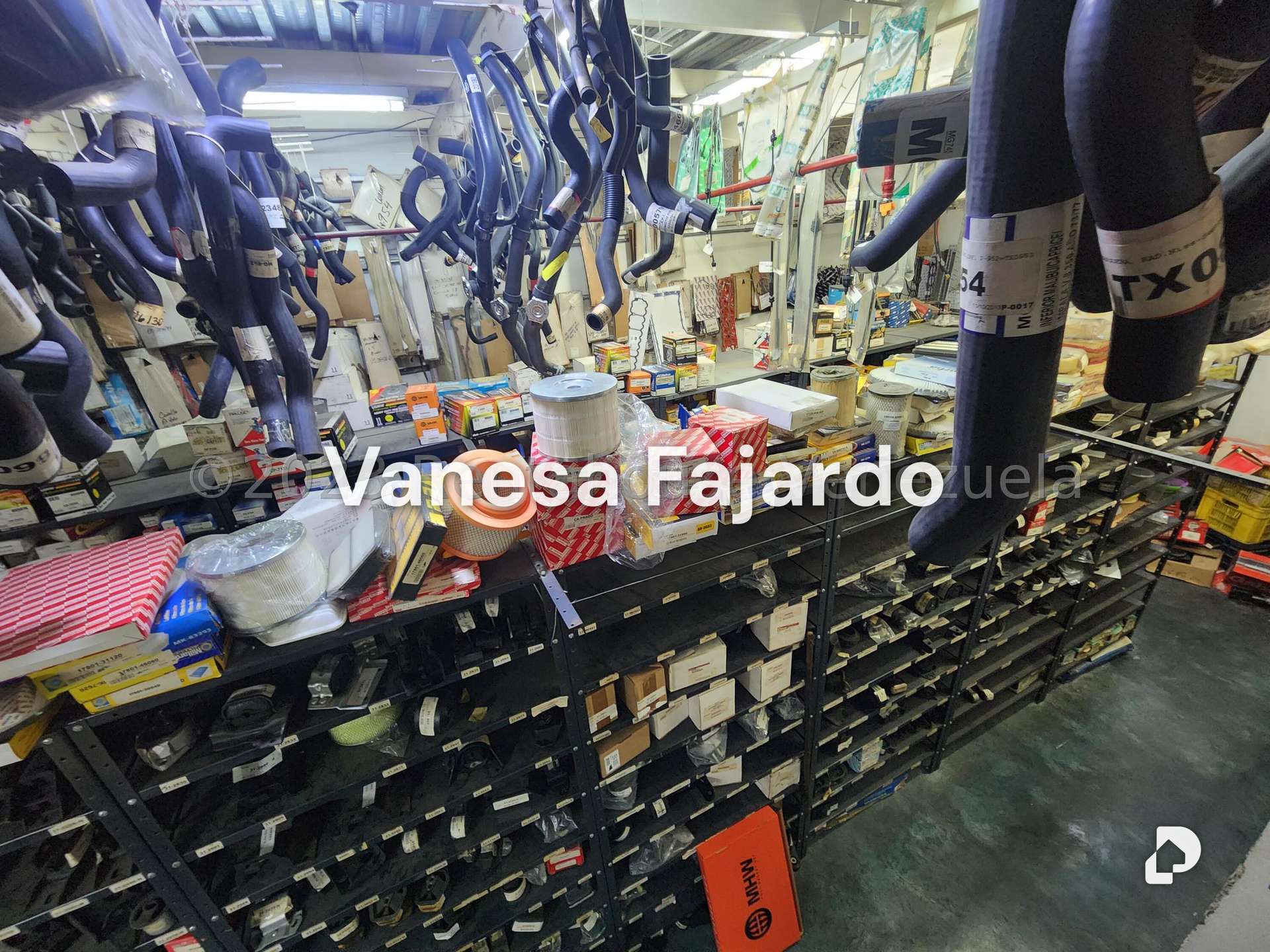 Local comercial en Bello Monte, Caracas – 7