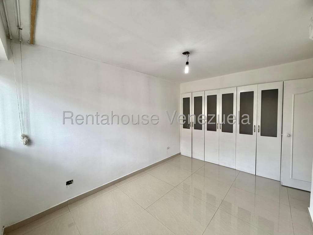 Apartamento en La Urbina, Caracas