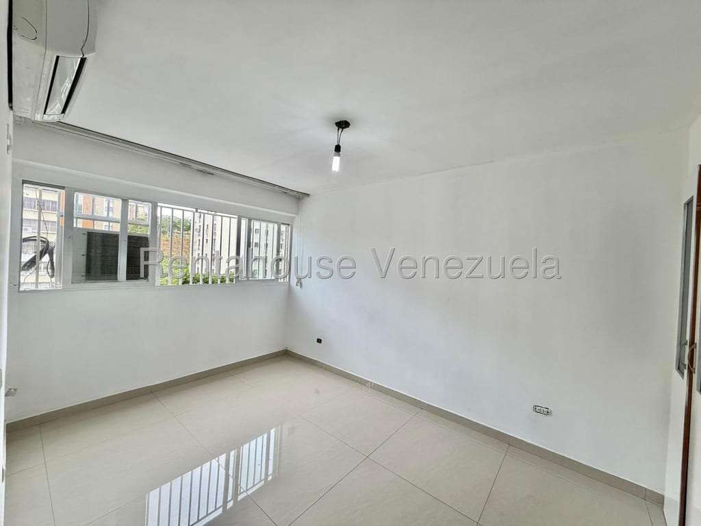 Apartamento en La Urbina, Caracas