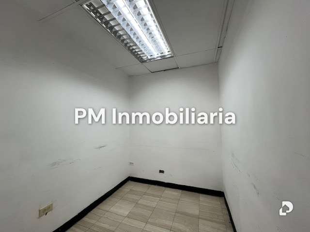 Oficina en Chuao, Caracas – 7