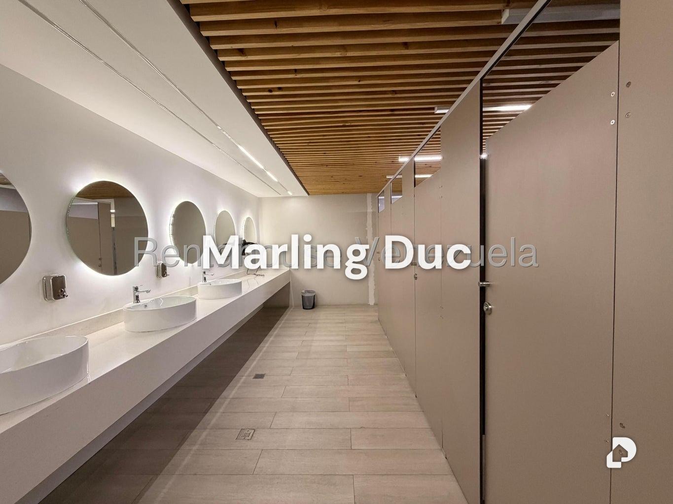 Oficina en Las Mercedes, Caracas – 4