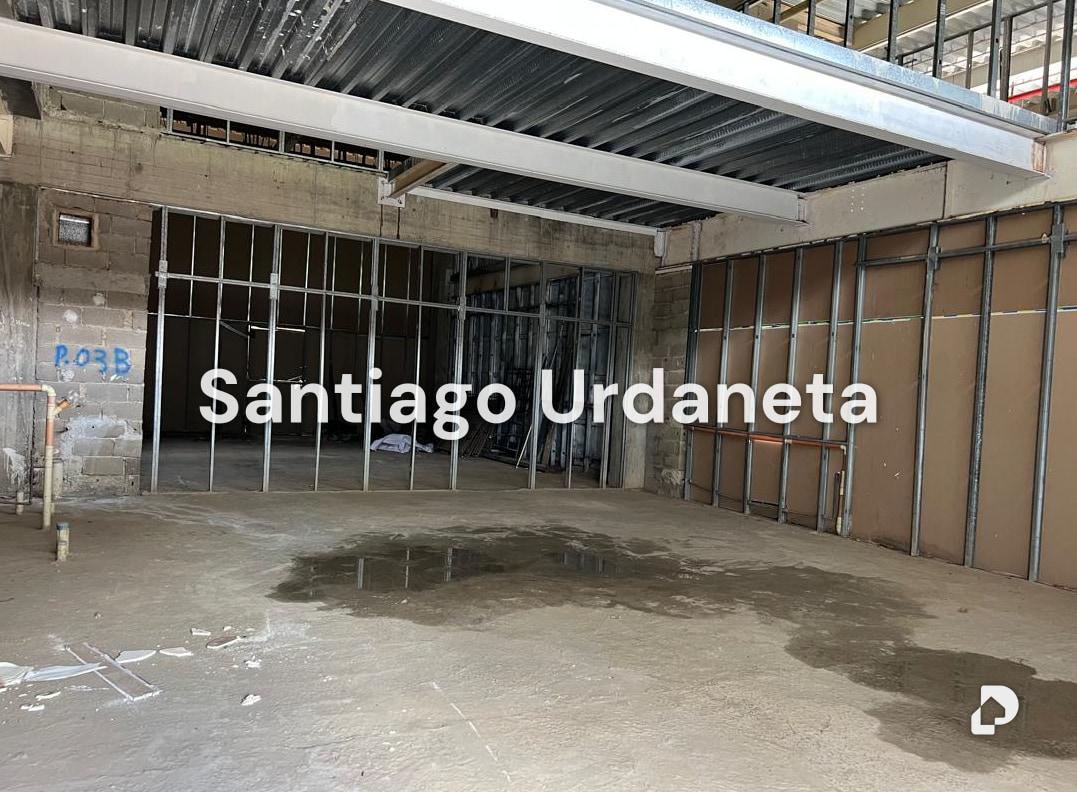Local comercial en Cerro Verde, Caracas – 4