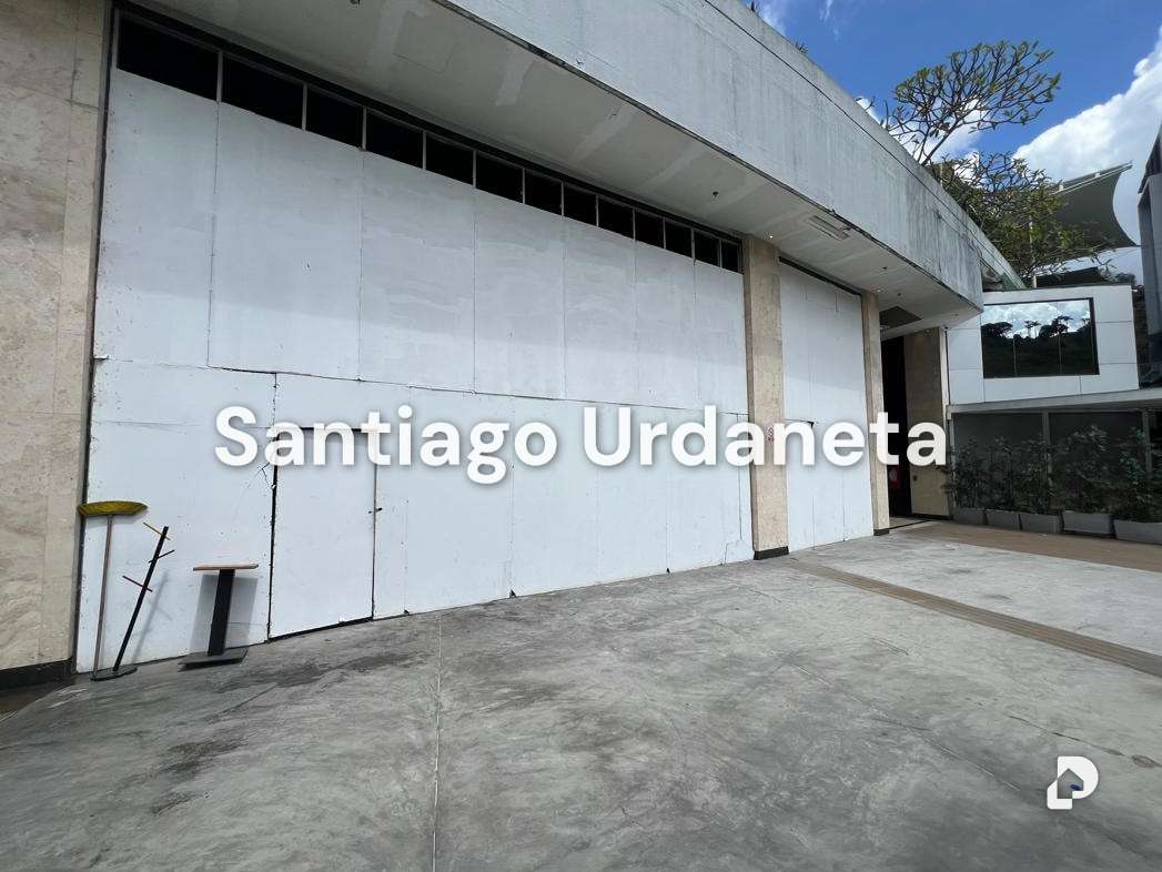 Local comercial en Cerro Verde, Caracas – 5