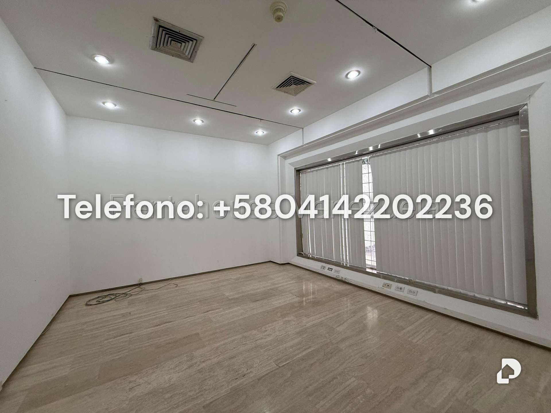 Casa en Altamira, Caracas – 13